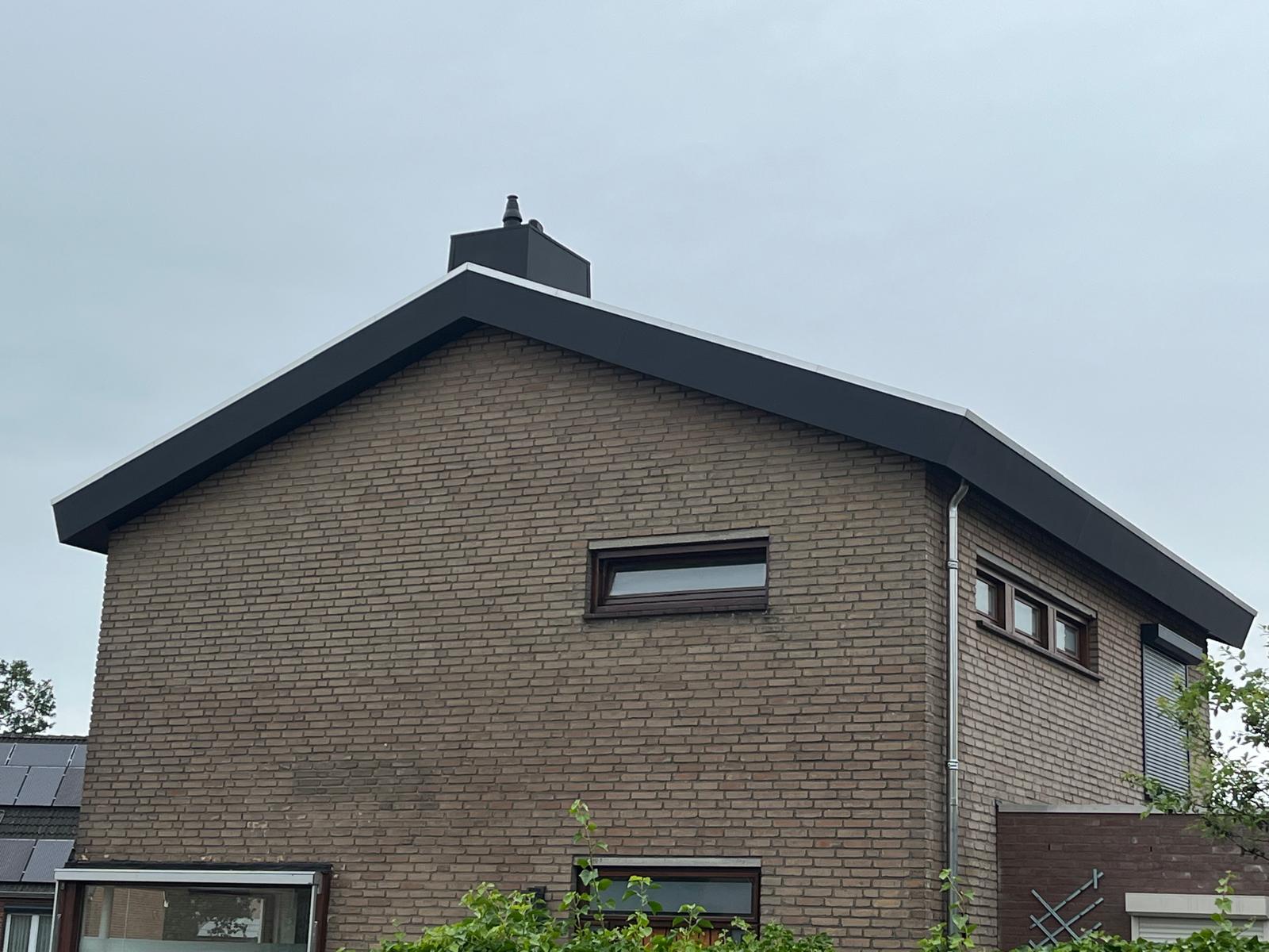 Dakrand en boeiboord na renovatie